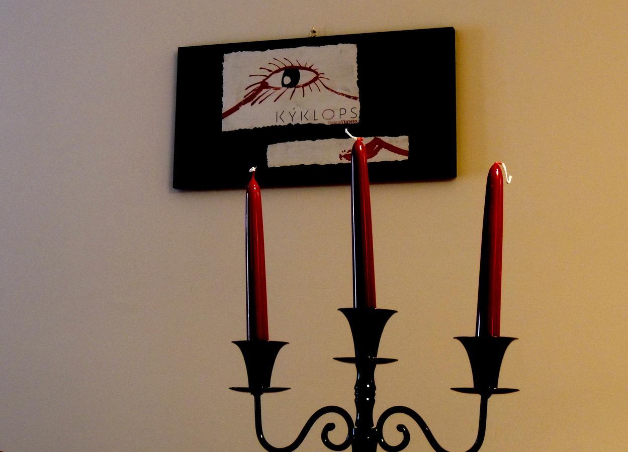 B&B Il Rosso E Il Nero Zafferana Etnea Exteriör bild